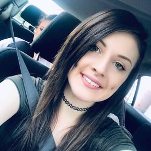 Meet your Posher, Ashlee
